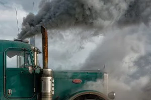 Emissions from heavy duty diesel vehicles contain nitrogen oxides in amounts that are damaging to human health and the environment.